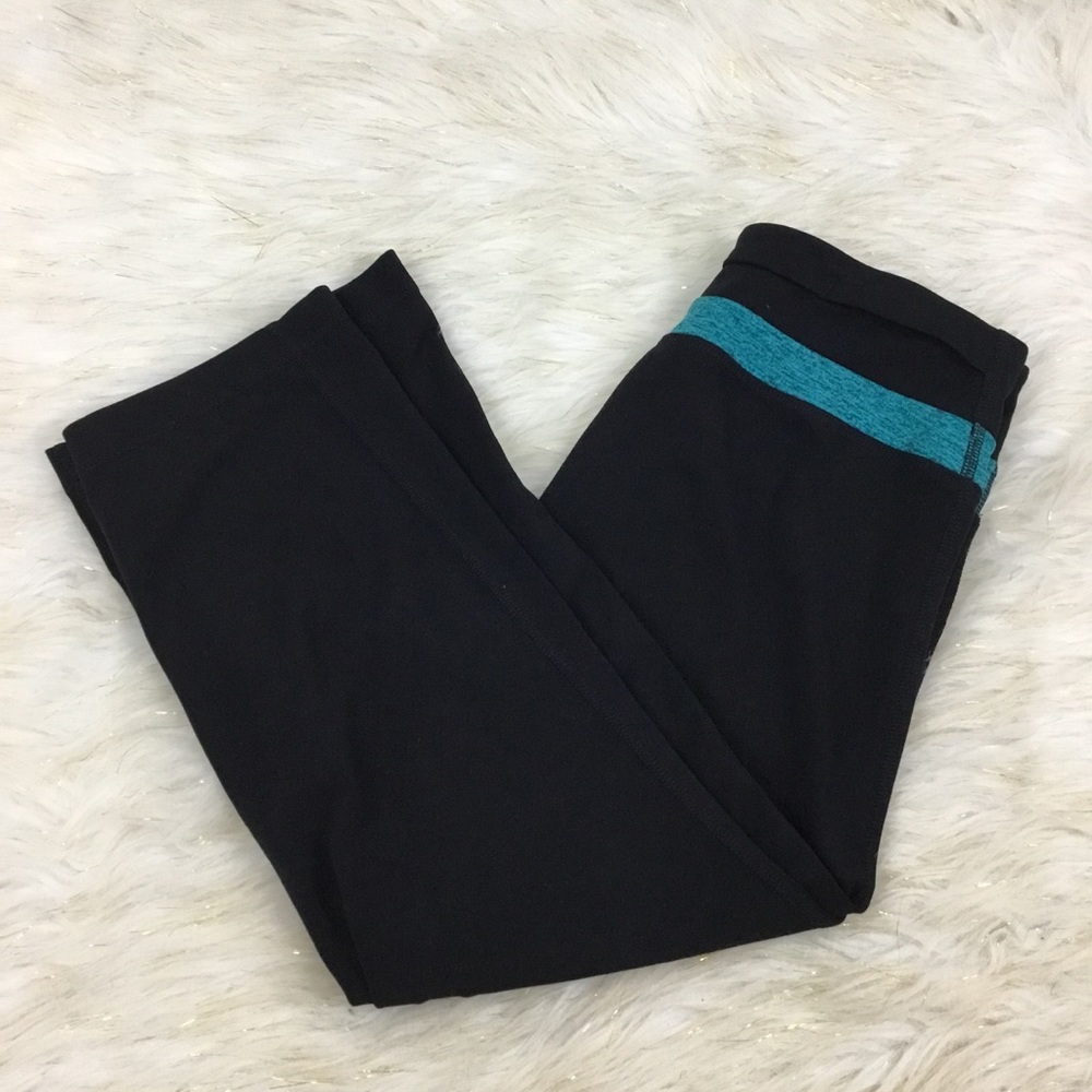 Gap Body Capri Leggings